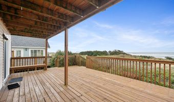 229 S PACIFIC St, Rockaway Beach, OR 97136