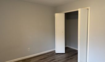 64 Country Place Ct 64, Alpharetta, GA 30005