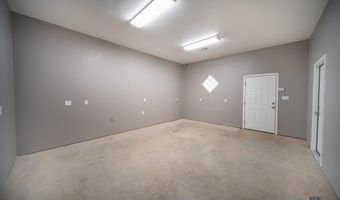 1403 S Country Club Cir, Carlsbad, NM 88220