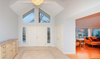 24 Rozmus Ct, Allendale, NJ 07401