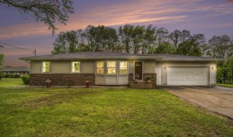 3042 Grandview Dr, Allegan, MI 49010