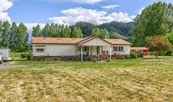 4997 Rogue River Hwy, Gold Hill, OR 97525