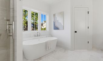 7705 HOLIDAY Ter, Bethesda, MD 20817