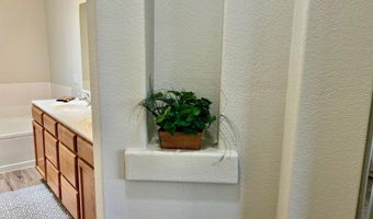6408 LOS PUEBLOS Pl NW, Albuquerque, NM 87114