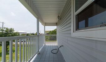 11088 Tahiti St, Bay St. Louis, MS 39520