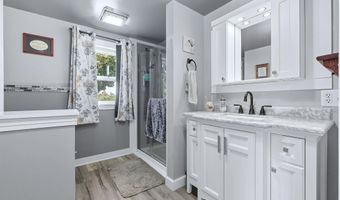 3220 W Grapevine Rd, Ashley, IN 46705