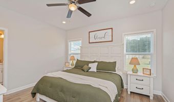 5225 Griffith Mill Rd, Baker, FL 32531