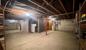 910 N 12th St, Allentown, PA 18102