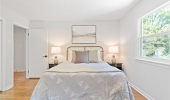 713 Chapman St, Ashland, VA 23005