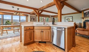 46 Ammonoosuc Dr, Bartlett, NH 03812