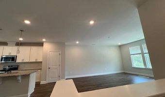 2819 Macbeth Ln, Apex, NC 27502