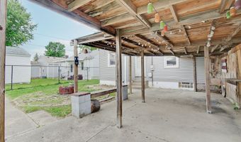 73 S 3rd Ave, Beech Grove, IN 46107