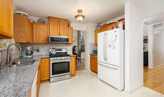 3339 Elsinore Ct, Ann Arbor, MI 48105