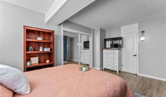 818 S King St 701, Honolulu, HI 96813