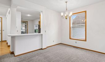 15156 Dundee Ave, Apple Valley, MN 55124