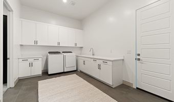 5201 Peak Climb Dr, Las Vegas, NV 89135