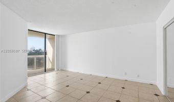 20185 E Country Club Dr 502, Aventura, FL 33180