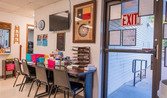 205 N Cockrell St, Alpine, TX 79830