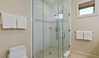 24 Hoolei Cir T-1, Kihei, HI 96753