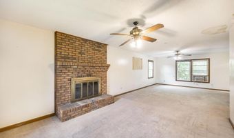1404 Beaver Oaks Dr, Macon, GA 31220