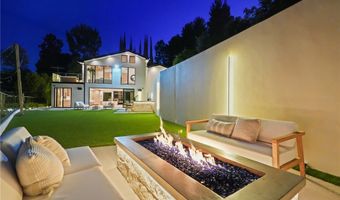 4551 Alonzo Ave, Encino, CA 91316
