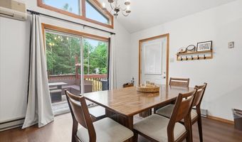 10 Lenape Trl, Albrightsville, PA 18210