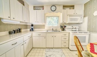 42 Swan Lake Ave, Belfast, ME 04915