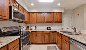 176 BURNING TREE Rd, Dover, DE 19904