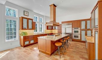 7 Charney Pl, Alpine, NJ 07620