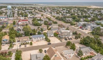 3 W 12 St, Barnegat Light, NJ 08006