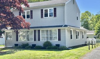115 Hayestown Rd, Danbury, CT 06811