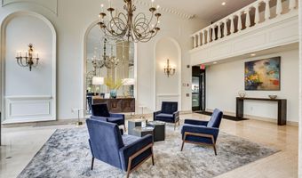 1300 ARMY NAVY Dr 816, Arlington, VA 22202