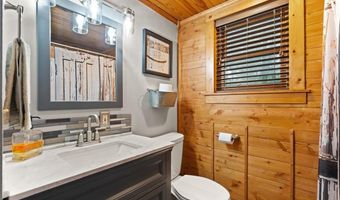 3250 N Shamrock Ln, Birdseye, IN 47513
