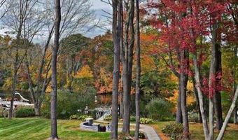 513 Berkley St, Berkley, MA 02779