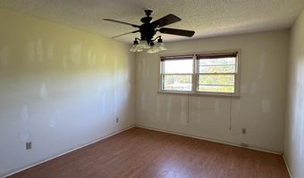 100 Sunnymeade, Valdosta, GA 31605