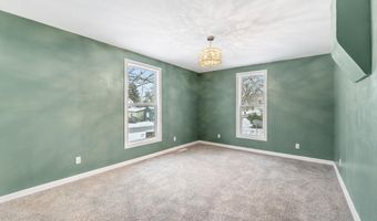 313 S Oak St, Albion, IN 46701