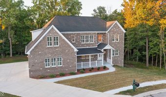 372 Foxboro Dr, Avon, IN 46123