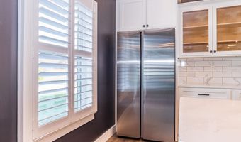 902 Stonehenge Dr, Bedford, IN 47421