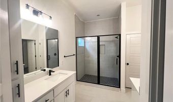 6304 SW Luna Ln, Bentonville, AR 72713