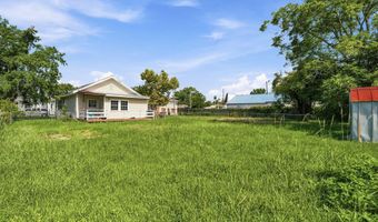 372 Reynoir St, Biloxi, MS 39530