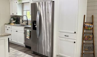 4 Huesca Ln, Hot Springs Village, AR 71909