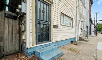 114 S 18th St, Airville, PA 15203