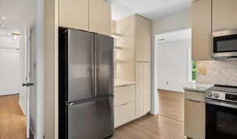 8 SPA CREEK Lndg 8A2, Annapolis, MD 21403