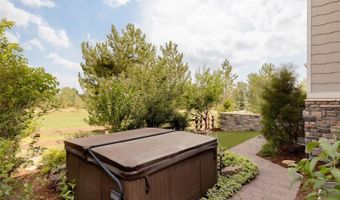 6885 S Robertsdale Way, Aurora, CO 80016