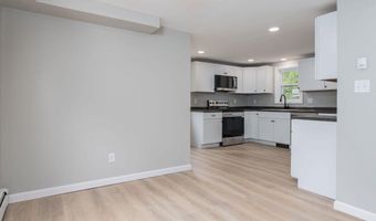 783 Hooksett Rd, Auburn, NH 03032