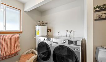 1103 Christopher Ln, Benton City, WA 99320