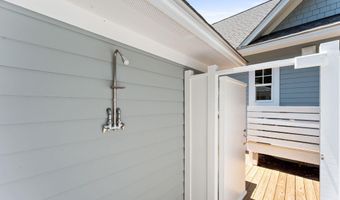 3 Creeping Cucumber Ct, Bald Head Island, NC 28461