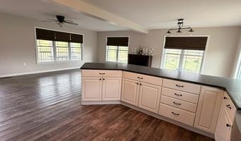 360 Rainbow Ln, Asbury, WV 24916