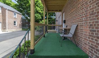 22-26 Carver St, Bridgeport, CT 06610