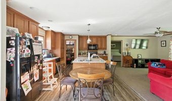 1433 N 116 Rd B, Bristol, VT 05443